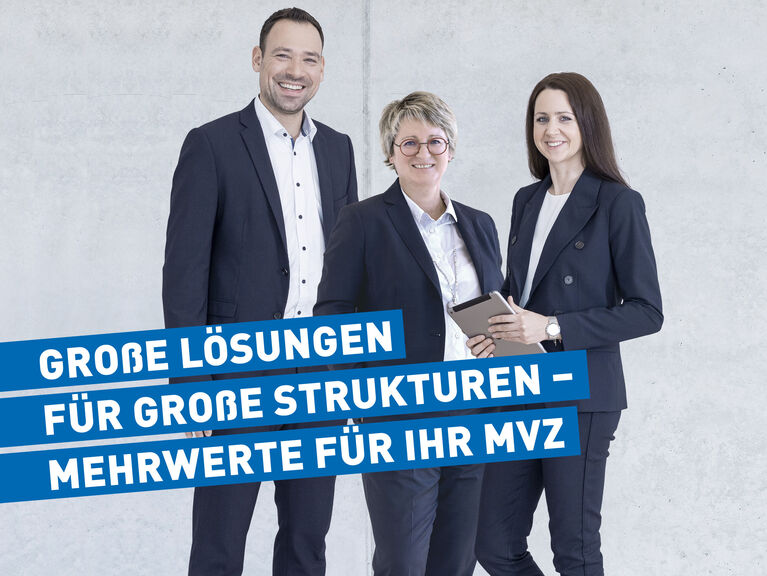 PVS-Team: 3 lächelnde Personen PVS-Team: 3 lächelnde Personen