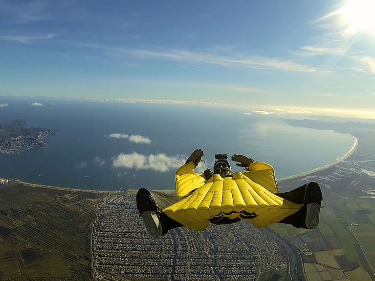 Wingsuitsprung Wingsuitsprung
