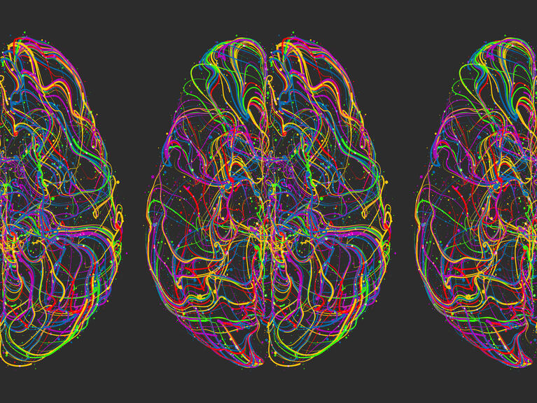 Grafik: Buntes, abstraktes Gehirn