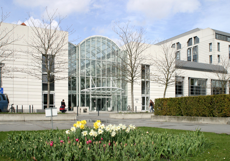 Gebäude "Glashalle" der Charité